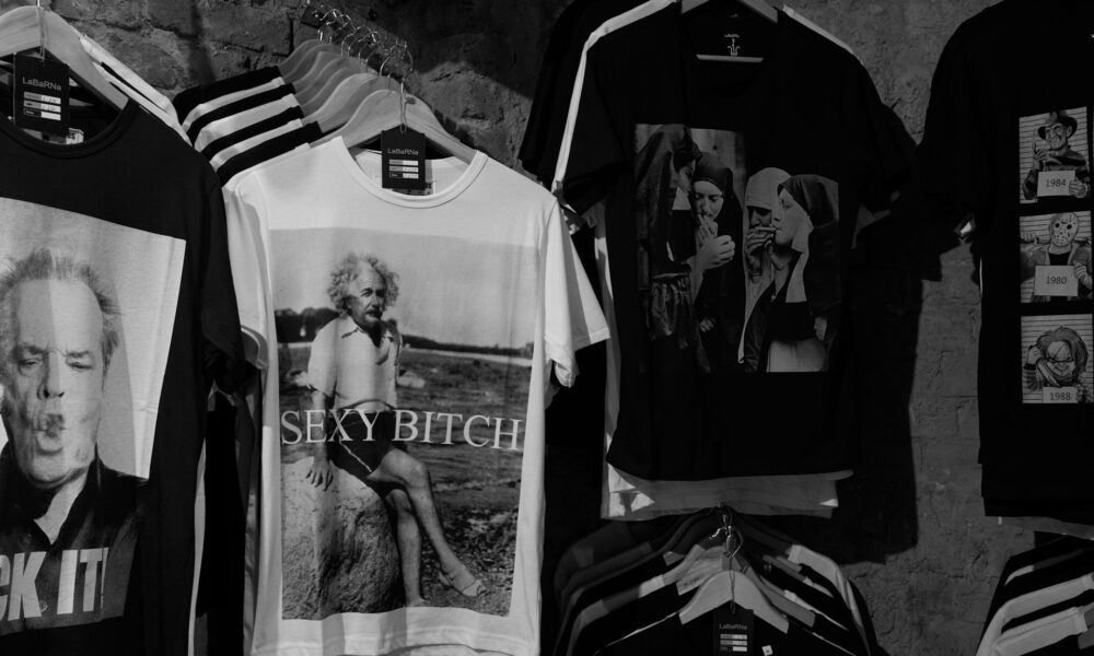 why-syna-world-clothing-is-a-must-have-in-2025